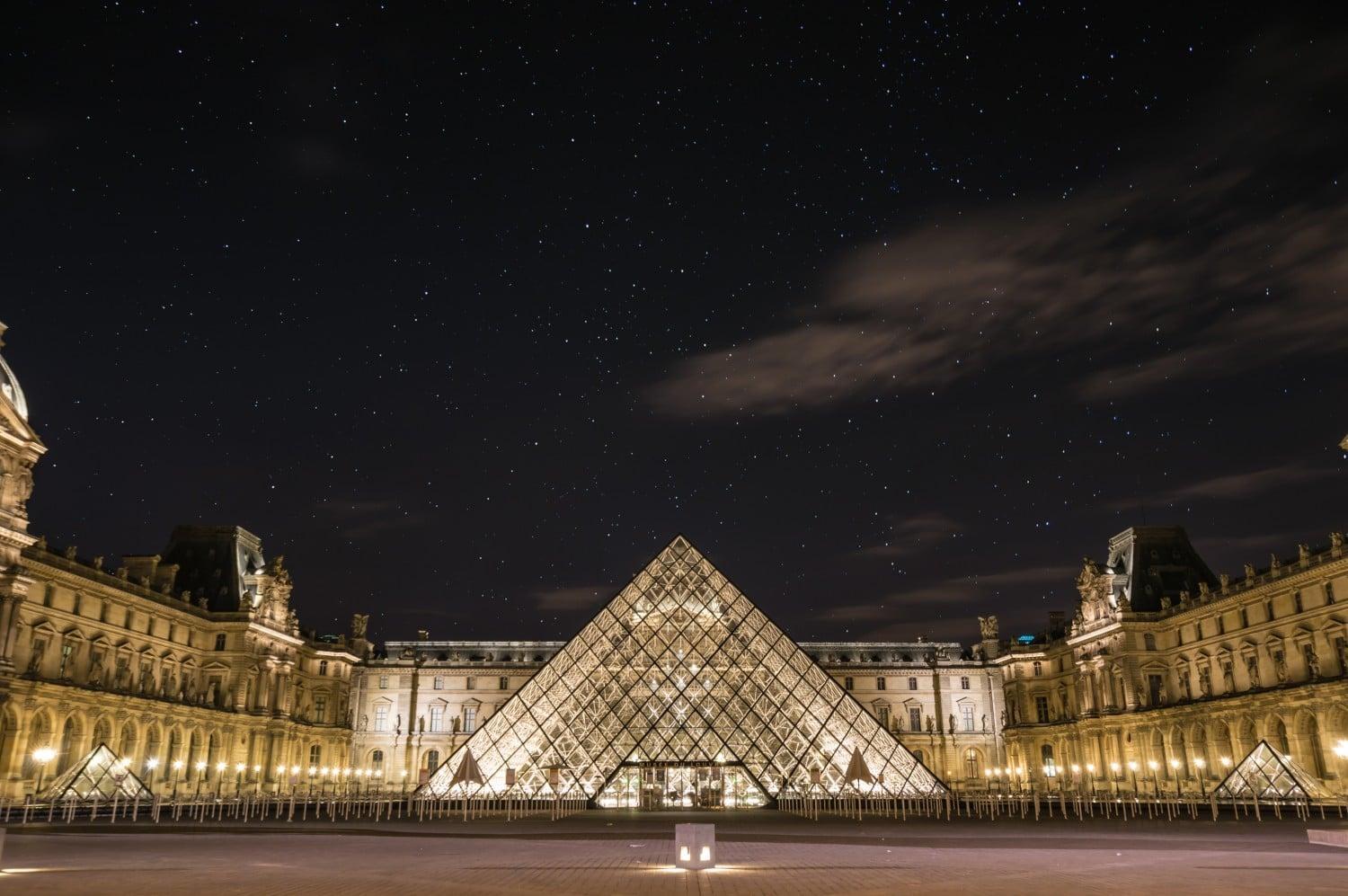 Louvre-Paris.jpg